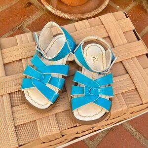 Saltwater Sandals
